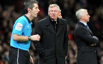 Alex Ferguson trút giận